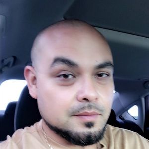 Meet your Posher, Elliot